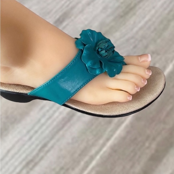 croft & barrow Shoes - Croft & Barrow Teal Thong Sandal With Flower Accent